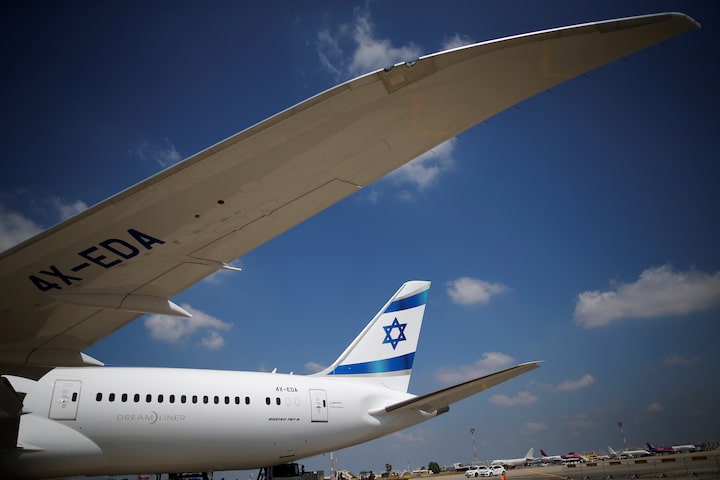 Israel’s El Al to buy six more 787s, expands Boeing deal