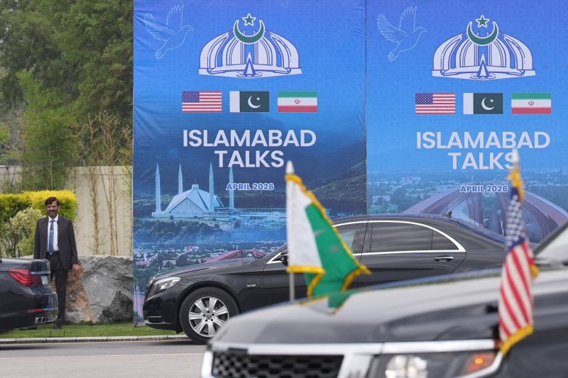 Pakistan says no date set for new round of US-Iran talks