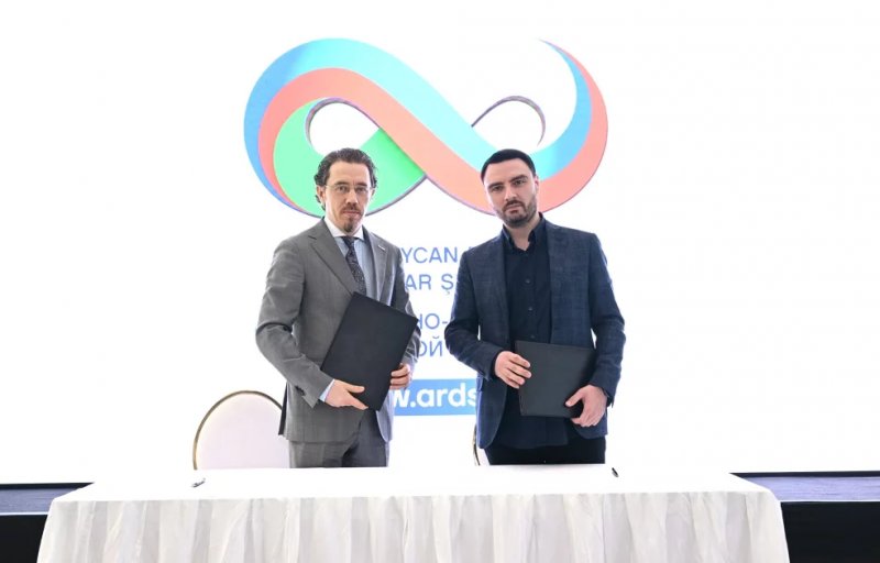 Azerbaijan, Russia firms sign display production deal 