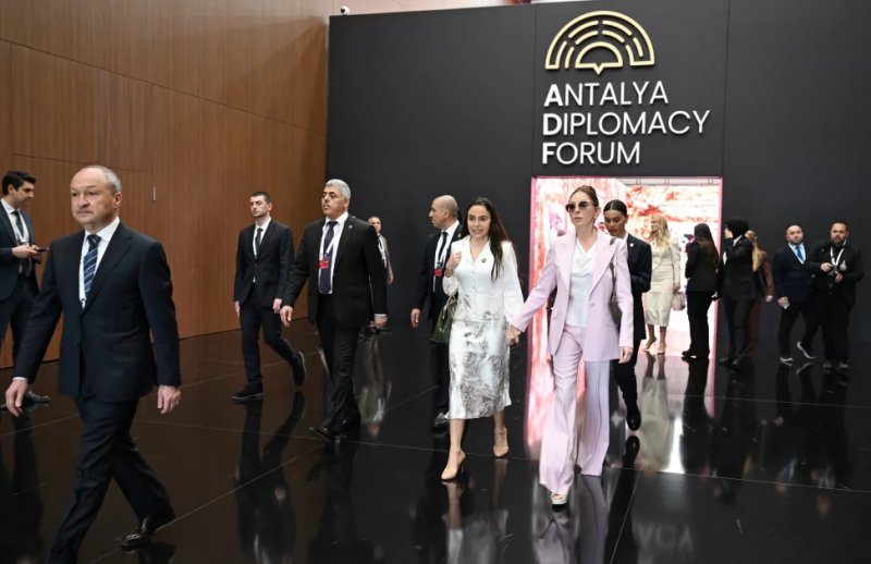 Azerbaijan's First Lady joins panel on Palestine peace in Antalya