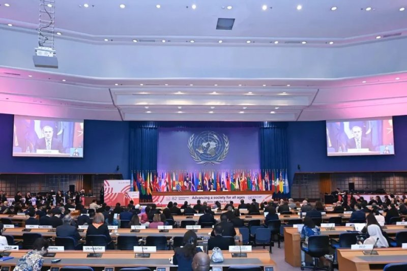 Baku–Bangkok Declaration adopted at UN session -  PHOTO 