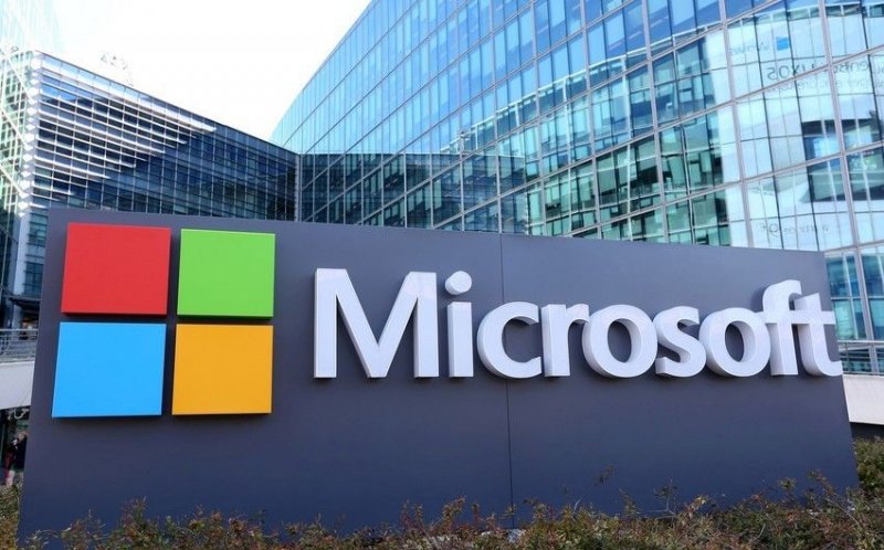 Why Switzerland is moving away from Microsoft — strategy, risks, and implications