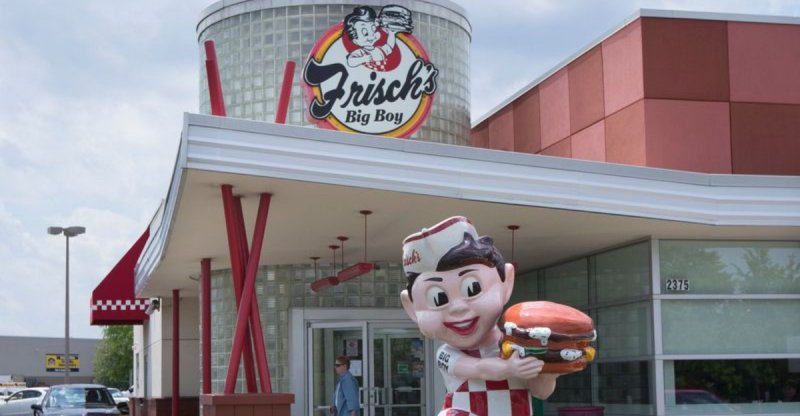 Why are long standing fast food restaurants struggling to survive today?