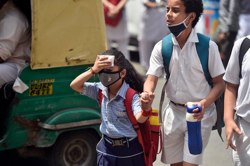India orders schools to ring water bells amid heatwave risk