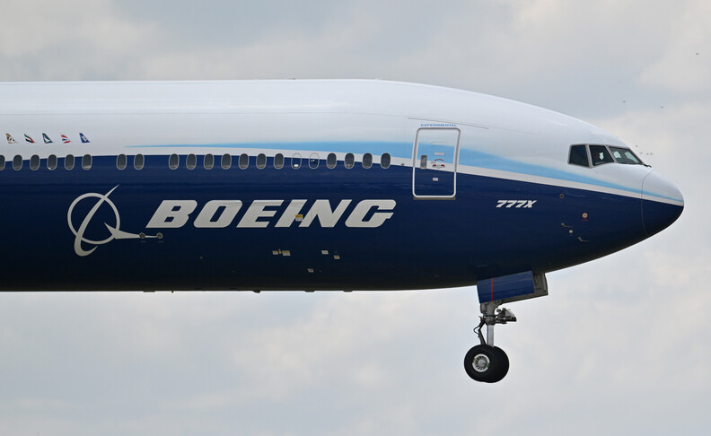 Bangladesh to buy 14 Boeing jets in $2.8B deal