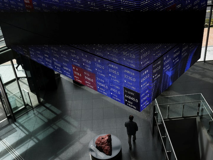 Nikkei slips below 60,000 as investors take profits