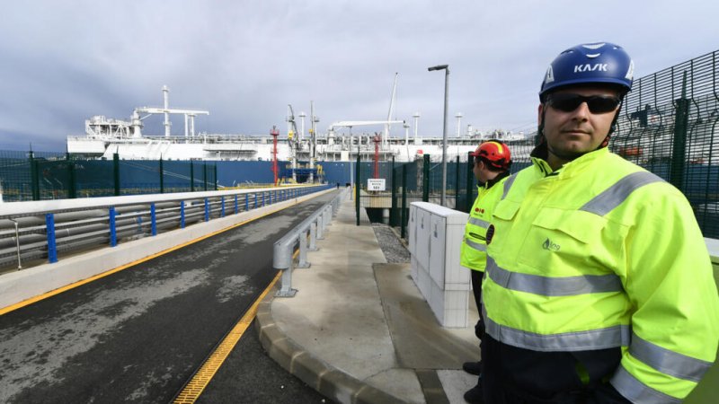 Croatia, Bosnia agree on major gas pipeline project