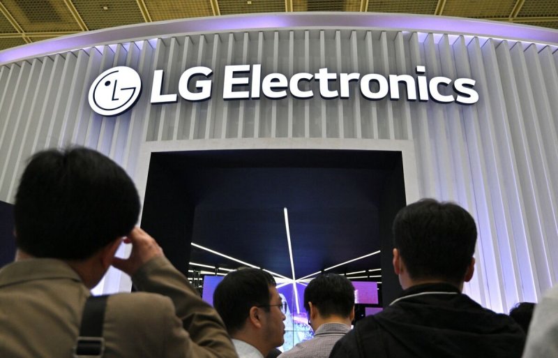 South Korea's LG Electronics hits highest-ever Q1 revenue