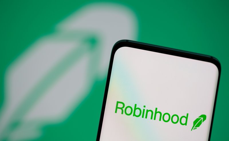 Robinhood stock drops after weak Q1 earnings report