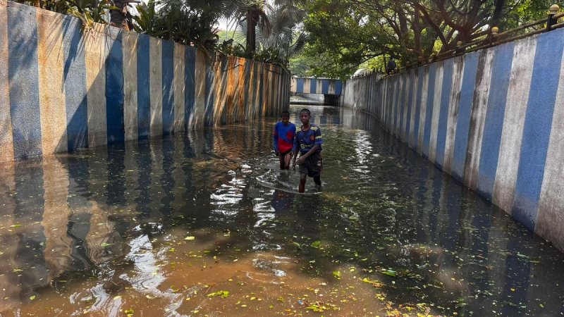 At least 10 dead as heavy rains hit India's Bengaluru