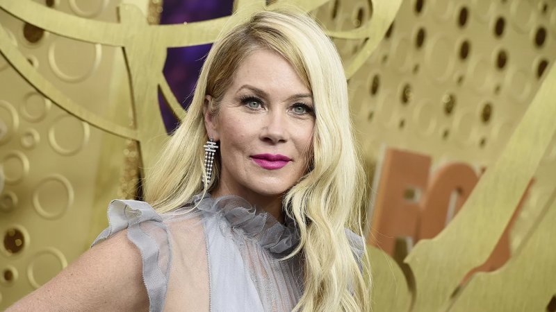 Actress Christina Applegate hospitalized in Los Angeles