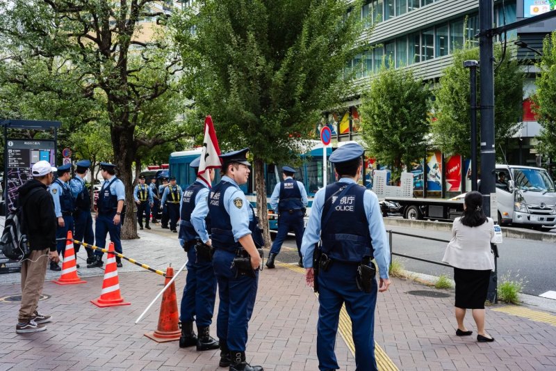 Knife-carrying man arrested at House of Councillors office building in Tokyo