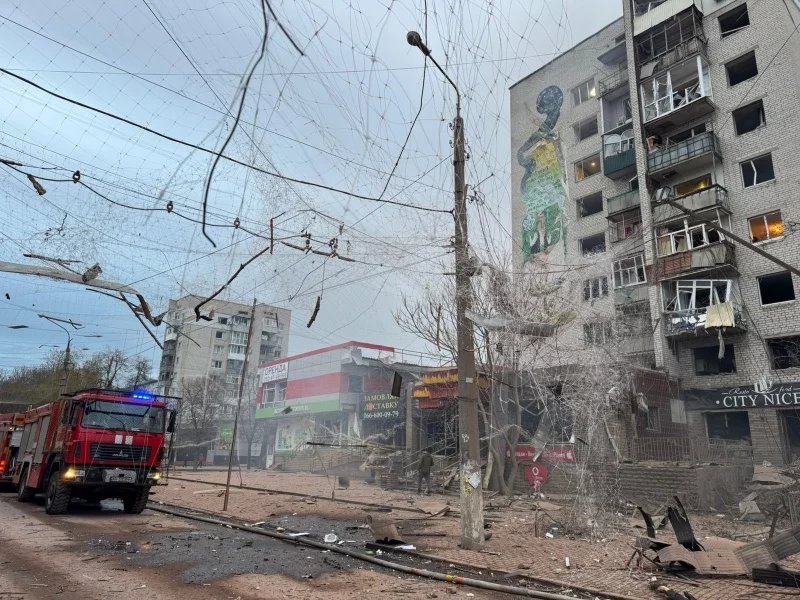 News about - Russia drops massive FAB-1500 bomb on Sloviansk -  PHOTO 