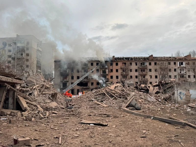 News about - Russia drops massive FAB-1500 bomb on Sloviansk -  PHOTO 