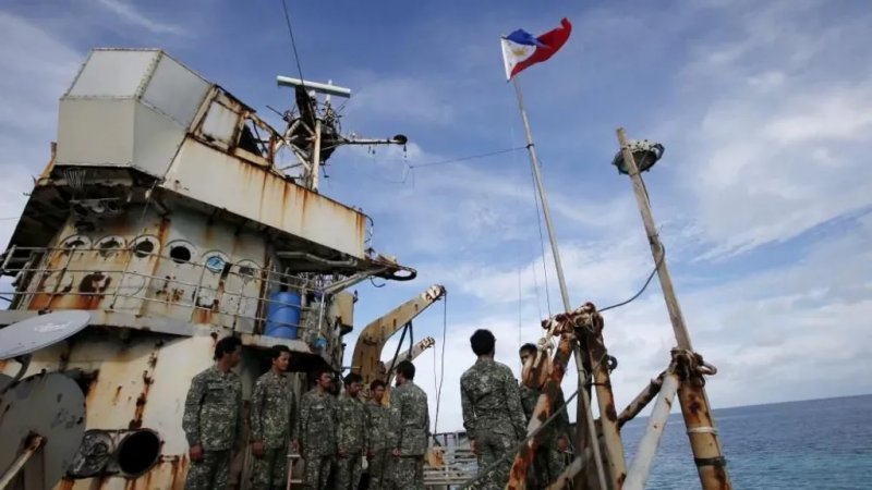 Philippines accuses Chinese fishers of cyanide use at Scarborough Shoal