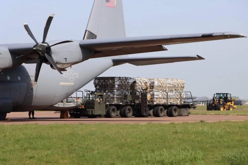 News about - US bombers ready  – PHOTOS