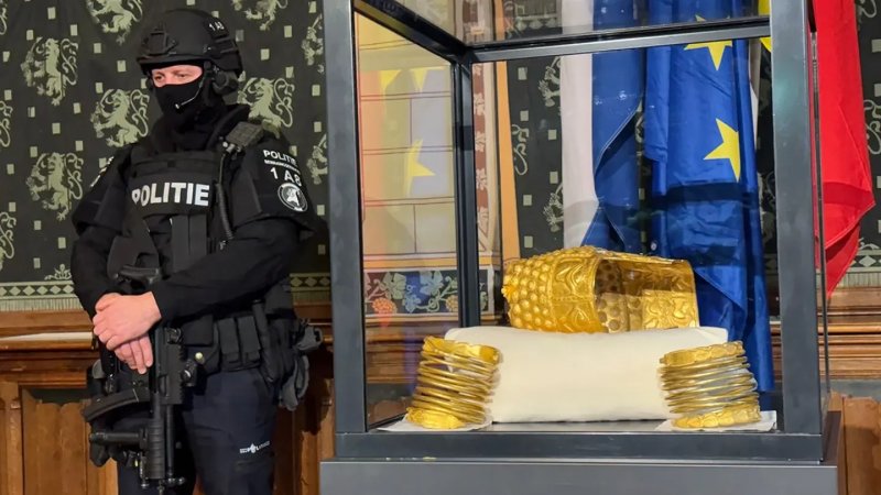Ancient golden helmet stolen from Dutch museum retrieved one year later
