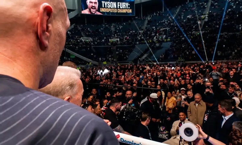 Oleksandr Usyk suggests Tyson Fury and Anthony Joshua should fight each other first 