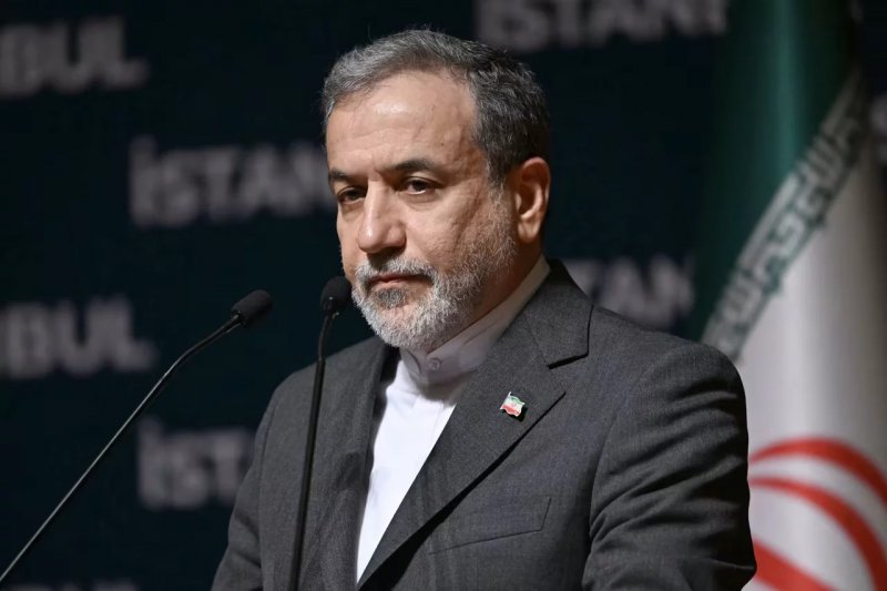 Iran, Russia discuss ceasefire, Strait of Hormuz 