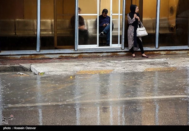 Iran issues orange alert for rain, storms in 14 provinces