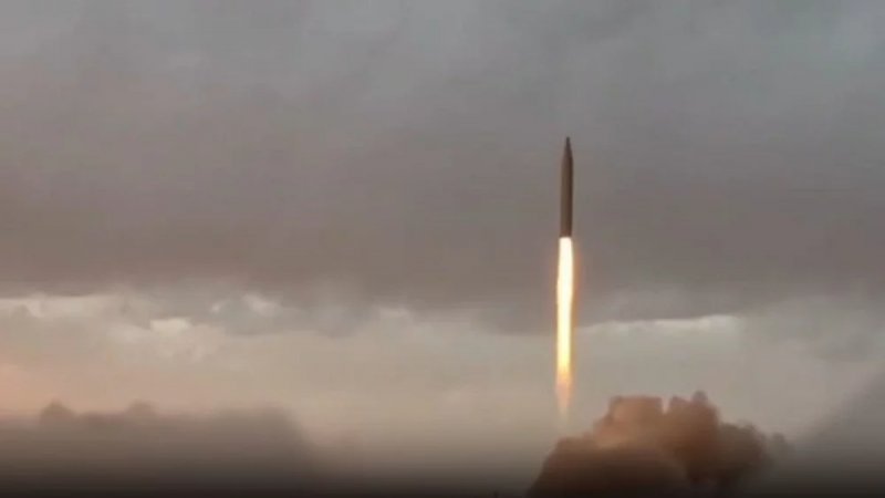 IRGC claims strikes on US, Israeli targets in Wave 92 operation -  VIDEO 