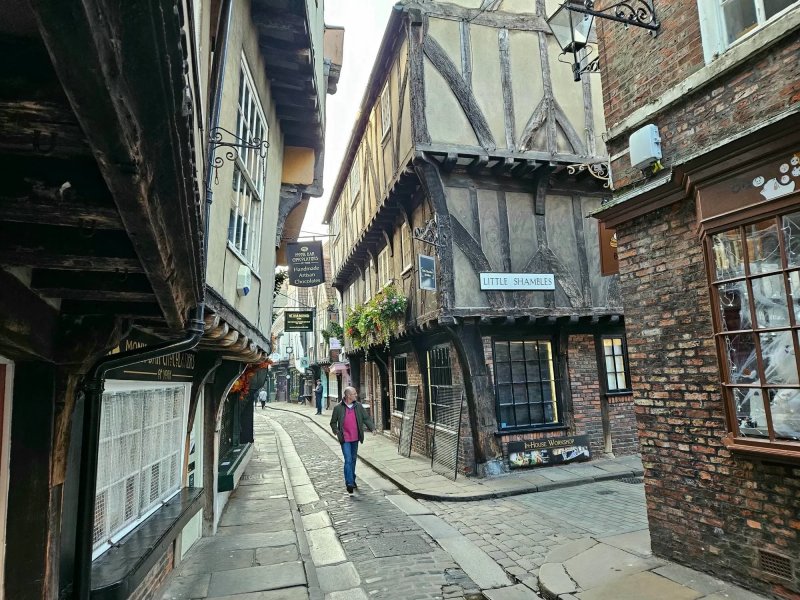 Residents of York's medieval Shambles claim street has become a Disneyfied Harry Potter theme park