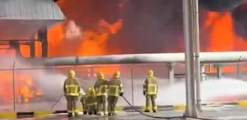 Iranian drone strike hits fuel tanks at Kuwait airport  -VIDEO 