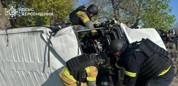 US House approves massive $61 billion aid package for Ukraine