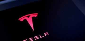 Tesla's Q1 vehicle deliveries drop 14% to 358,000