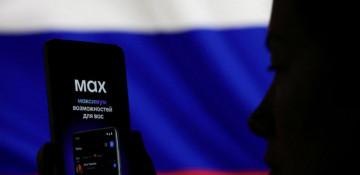 Kremlin push for state messenger MAX sparks backlash