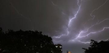 Why deadly dust storms, hail and strong winds are hitting India and what it means for the region