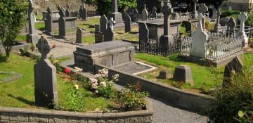 UK pays £850m to dead claimants in major error