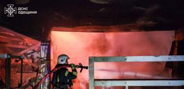 Russia strikes Ukraine’s Odesa region, port fires reported -  PHOTO 