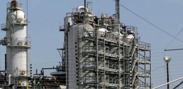 Iran war disrupts Exxon, halves LNG output in Qatar