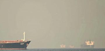 Iran seeks Bitcoin for oil ships passing through Hormuz: FT