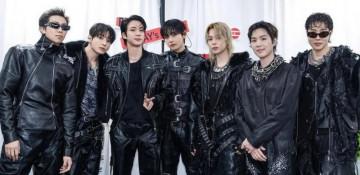 BTS kicks off $1bn world tour despite heavy rain