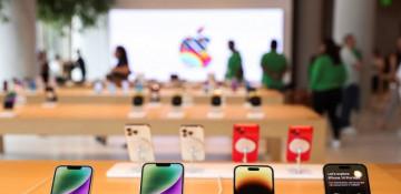 Apple tops global smartphone shipments in Q1