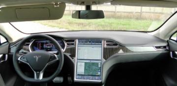 How Tesla’s new software update is reshaping the driving experience