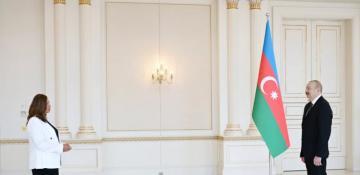 President Aliyev, new Colombian envoy eye deeper ties across key sectors -  PHOTO 