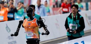 300 robots to race in China’s half-marathon -  VIDEO 