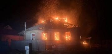 Russian drone hits homes in Kharkiv, 2 injured