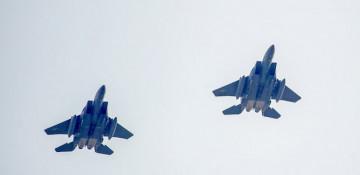 South Korean jets  crash after pilots take pictures, report reveals