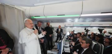 Pope Leo says he cannot support war but condemns Iran