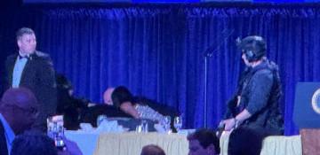 Trump confirms shooter at White House Correspondents' Dinner in custody 