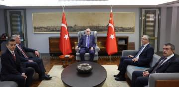 Turkish president hosts OECD head in Istanbul
