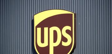 UPS shares fall despite Q1 earnings beat
