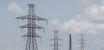 Nigeria's commercial capital Lagos bets on local power as grid falters 