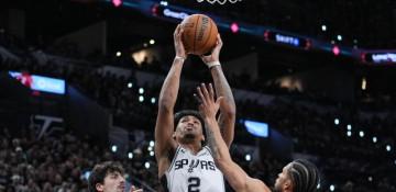 Spurs cruise past Blazers to reach Western Conference semifinals