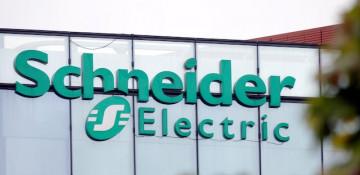 Schneider Electric beats forecasts on AI boom