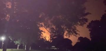 Explosion hits oil rig in East Texas, sparking fire -  VIDEO 
